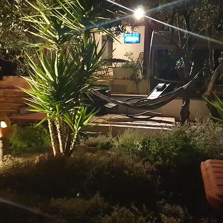 Komplex Oliva Mit Pool Und Grossem Garten * Stari Grad (Hvar)
