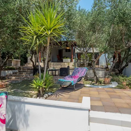 Holiday home Komplex Oliva Mit Pool Und Grossem Garten Stari Grad (Hvar)