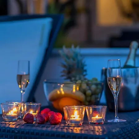 Holiday home Komplex Oliva Mit Pool Und Grossem Garten