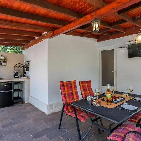 Holiday home Komplex Oliva Mit Pool Und Grossem Garten