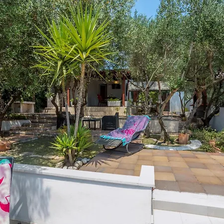 Komplex Oliva Mit Pool Und Grossem Garten Holiday home Stari Grad (Hvar)